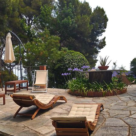 Torre Alpicella Holiday Home, A Scenic Escape Into Nature And Relaxation Диано Марина Екстериор снимка