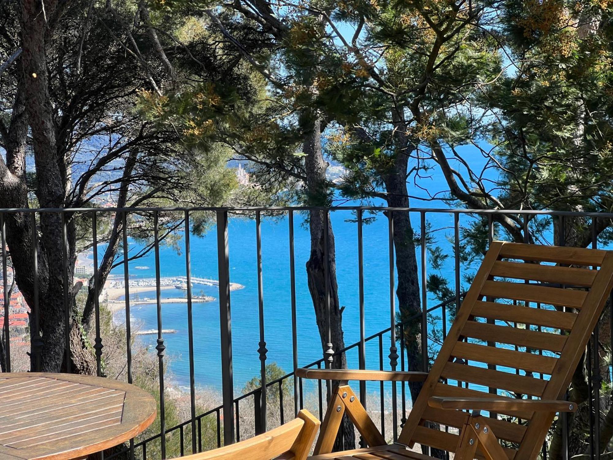 Torre Alpicella Holiday Home, A Scenic Escape Into Nature And Relaxation Диано Марина Екстериор снимка